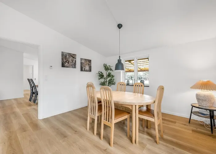 Agla - 2-5km From The Sea By Interhome Nyaraló *